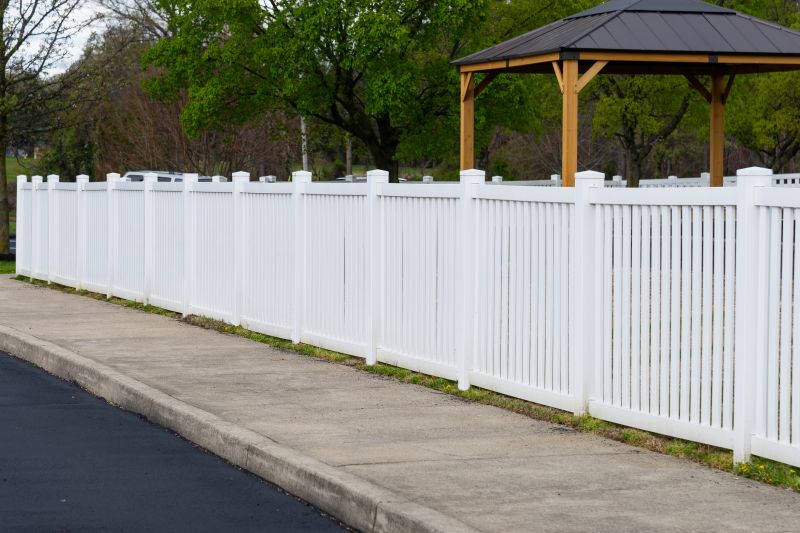 Privacy Fence Construction in Lake County, IL
